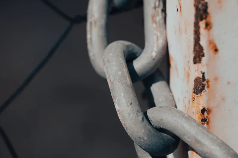 Phantom Links: Why Hundreds of Your Backlinks Exist Online But Never Appear in Google Search Console